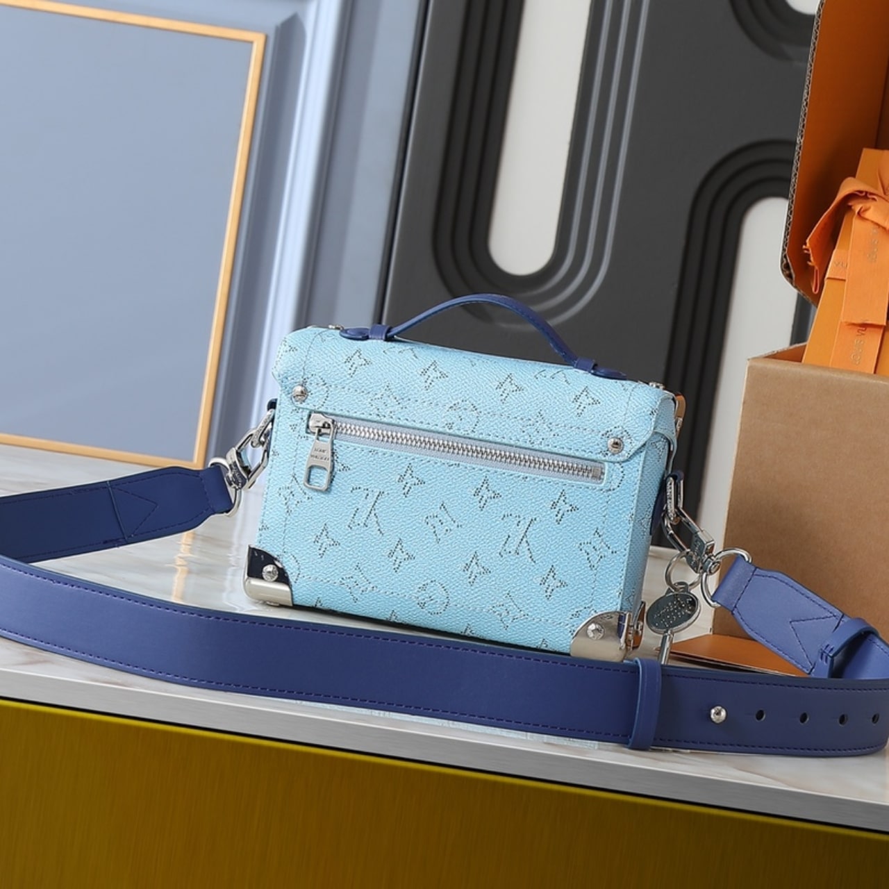 LOUIS VUITTON SOUL TRUNK BOX BAG BLUE 19CM M15035