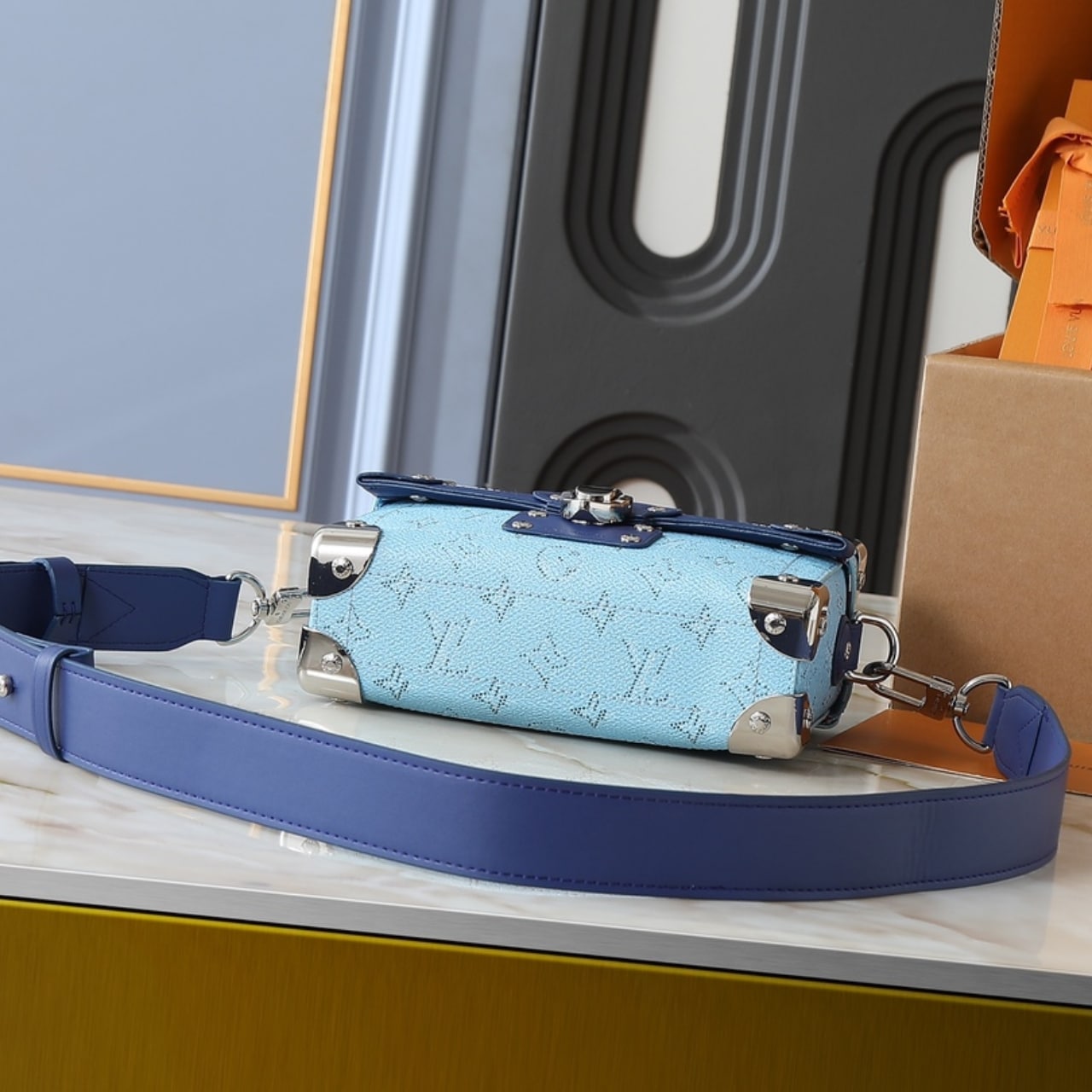 LOUIS VUITTON SOUL TRUNK BOX BAG BLUE 19CM M15035