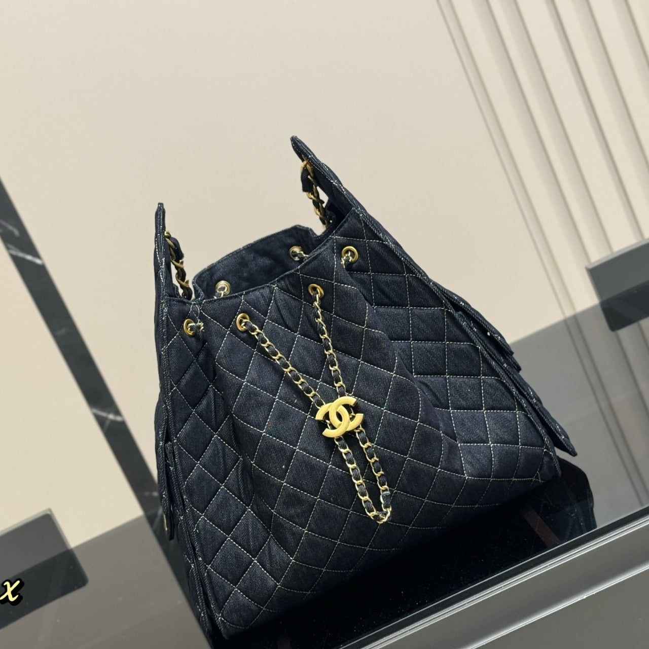 CHANEL 25 MEDIUM BAG SHOULDER HANDBAG DENIM DARK BLUE 40CM