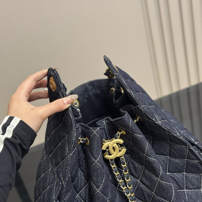CHANEL 25 MEDIUM BAG SHOULDER HANDBAG DENIM DARK BLUE 40CM