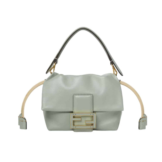 FENDI MAMMA BAGUETTE SMALL MATCHA GREEN 18CM 8BS105ABVEF1SK5