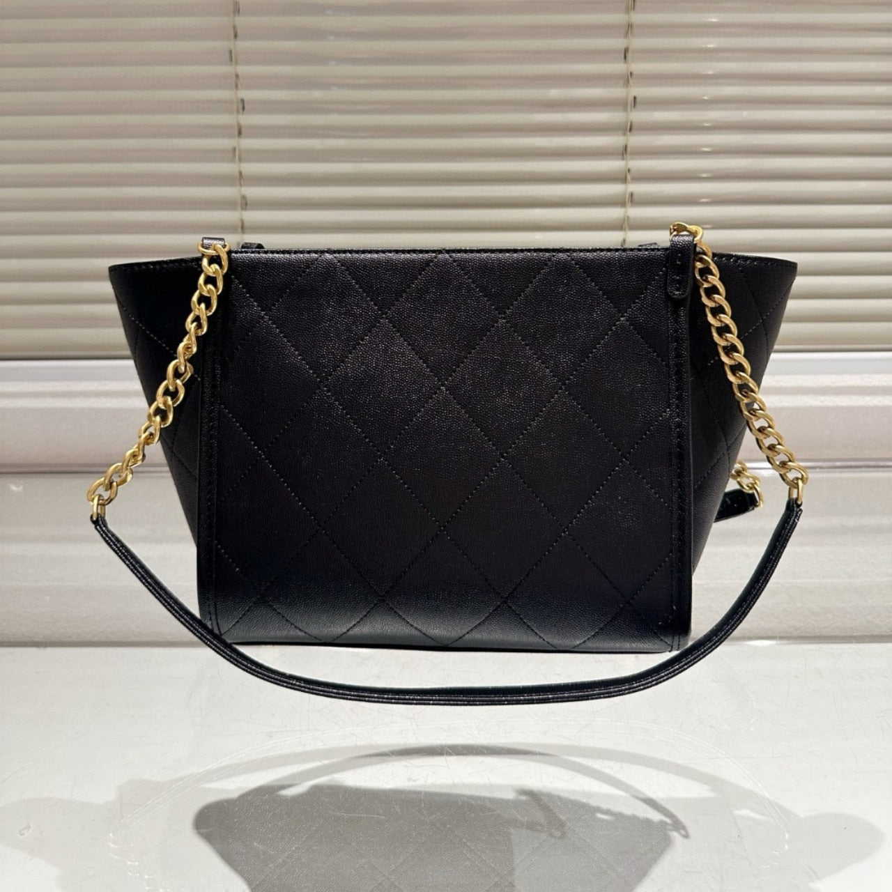 CHANEL HIPPIE HOBO BAG BLACK 25CM AS5417 B19635 94305
