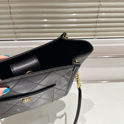 CHANEL HIPPIE HOBO BAG BLACK 25CM AS5417 B19635 94305