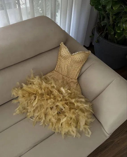 Gorgeous Sweetheart Strapless Sequin Feathers Yellow Cocktail Dress A-Line Short Party Dress S518