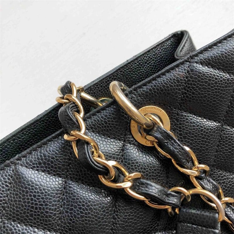 Classic Chanel Shopping GST shopping bag