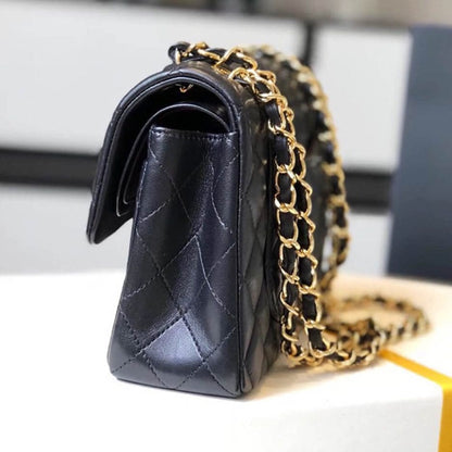 CHANEL SMALL CLASSIC HANDBAG LAMBSKIN & GOLD METAL