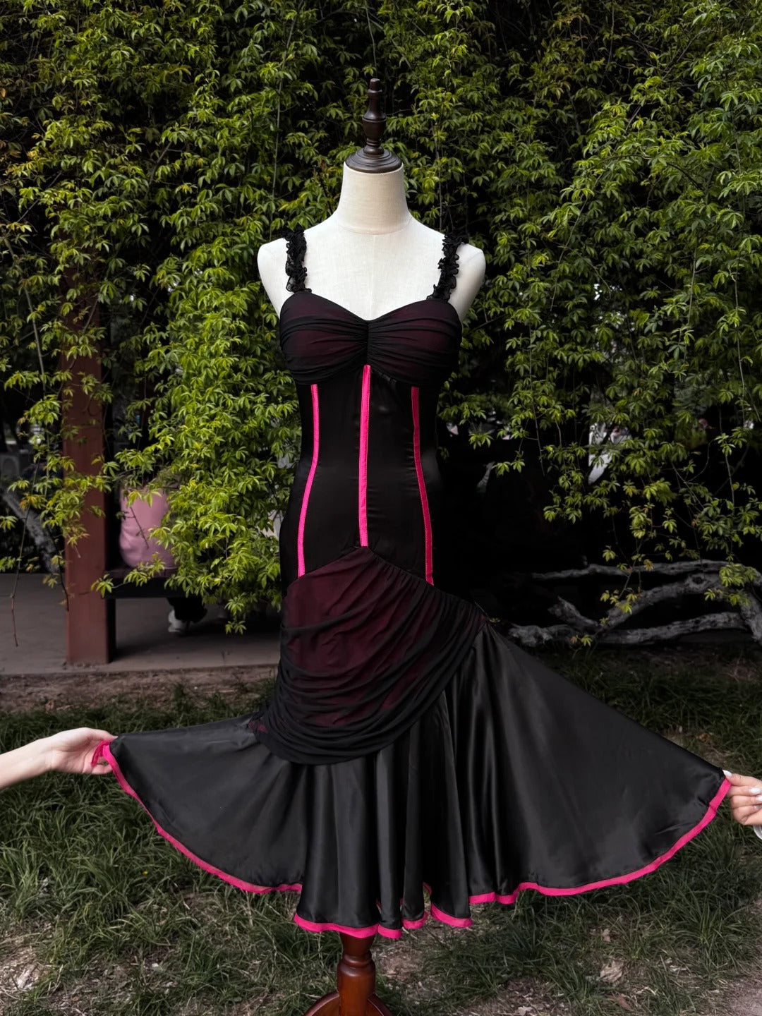 Black Pink Lace Fashion Retro Elegant Exquisite Heart Shape Neck Long Tulle Sexy Prom Dress Evening Dress Party Dress gh4143