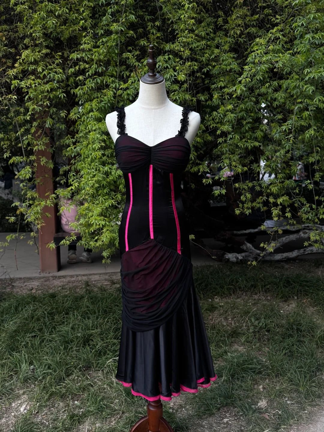 Black Pink Lace Fashion Retro Elegant Exquisite Heart Shape Neck Long Tulle Sexy Prom Dress Evening Dress Party Dress gh4143