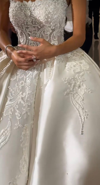 Modest Wedding Dress Ball Gown Strapless White Satin Long Wedding Dresses Brides Dress Bridal Gowns With Gloves W0105