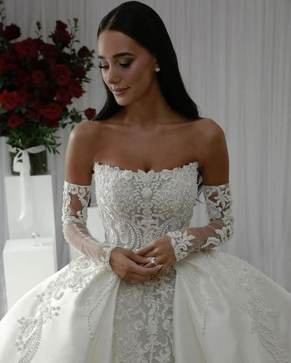 Modest Wedding Dress Ball Gown Strapless White Satin Long Wedding Dresses Brides Dress Bridal Gowns With Gloves W0105