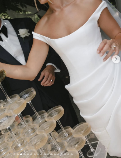 Dreamy Wedding Dress Sheath Off The Shoulder White Satin Summer Long Wedding Dresses Bridal Gowns W0130