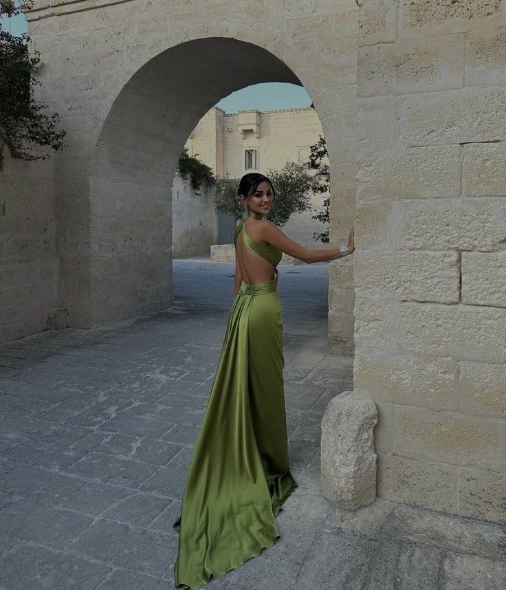 Sexy Sheath Halter Backless Long Prom Dresses Formal Summer Wedding Guest Dresses Wedding Guest Outfit W0171