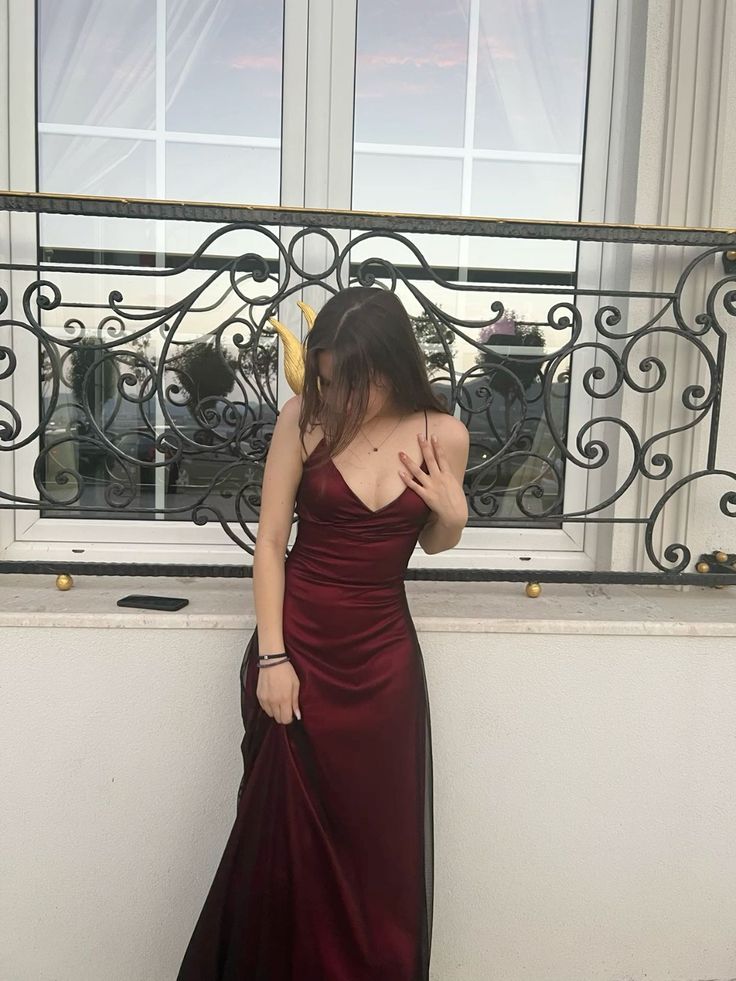 Modest Mermaid Spaghetti Straps Burgundy Black Prom Dresses Formal Summer Spring Wedding Guest Dresses Wedding Guest Outfit W0218