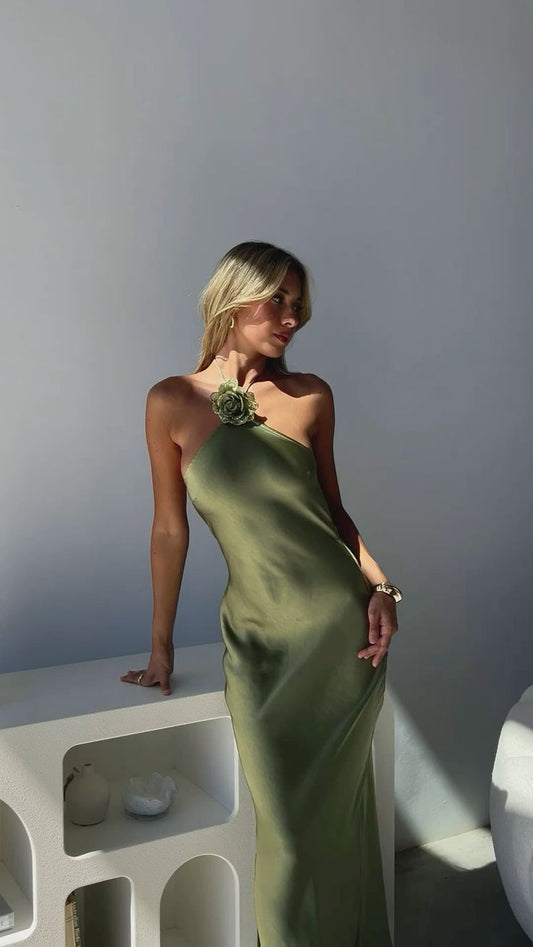 Modest Sheath Halter Neck Green Satin 20th Birthday Dress Prom Dress 21st Birthday Outfits For Women W0250