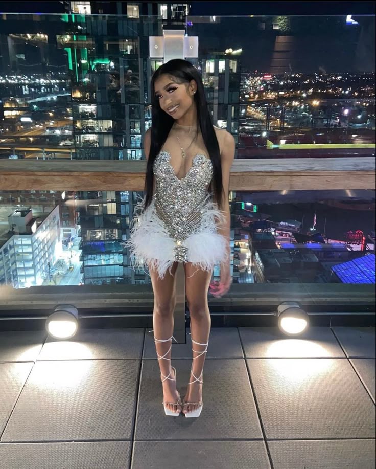 Sexy Sheath Sequin Beads Short Summer Black Girls Birthday Dresses Hoco Dress Mini 18th Birthday Outfit Cocktail Dresses W0496