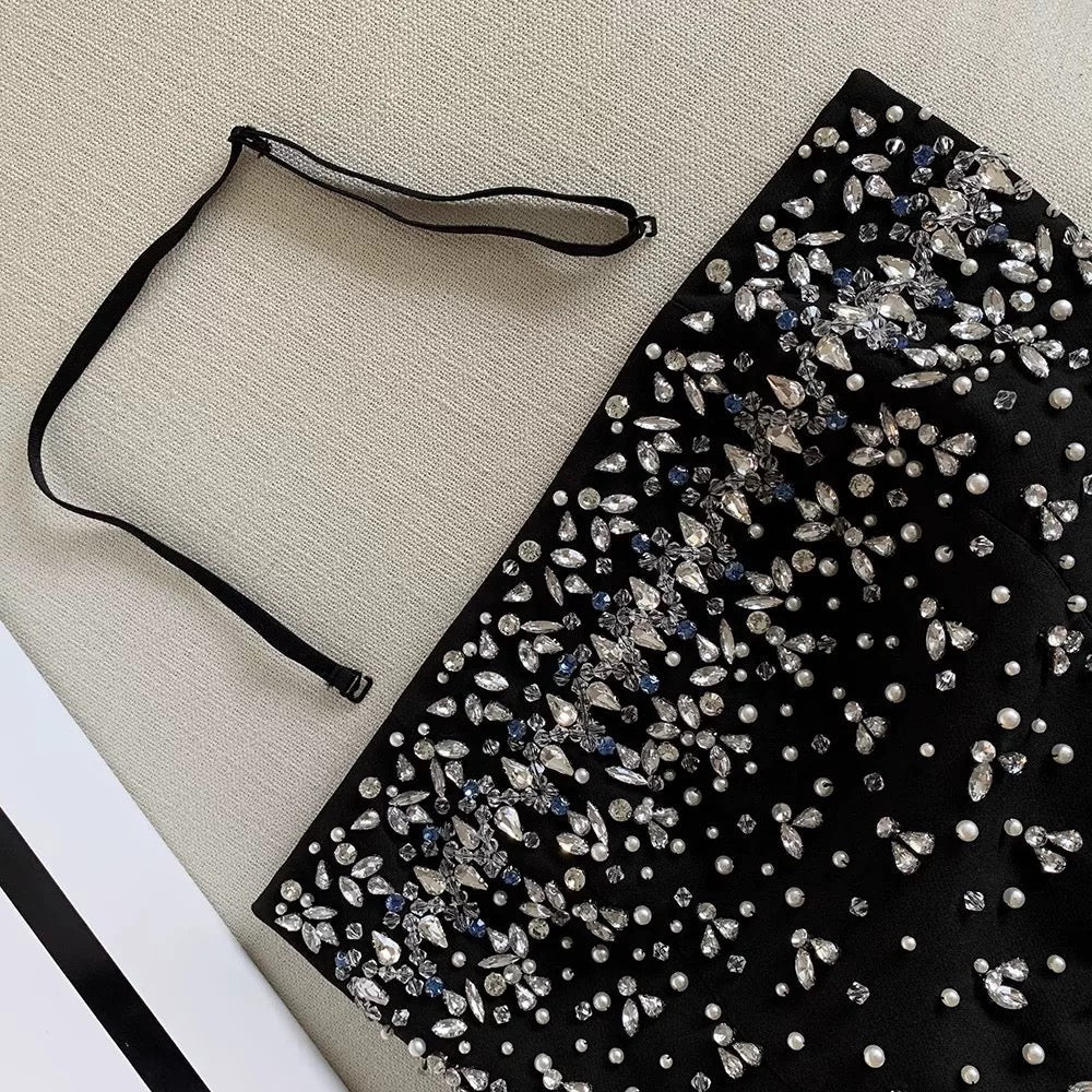 Pretty A line Spaghetti Straps Black Silver Beads Summer 16th Birthday Dresses For Teens Hoco Dress Mini 18th Gold Birthday Outfit Cocktail Dresses For Women W0537