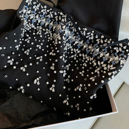 Pretty A line Spaghetti Straps Black Silver Beads Summer 16th Birthday Dresses For Teens Hoco Dress Mini 18th Gold Birthday Outfit Cocktail Dresses For Women W0537