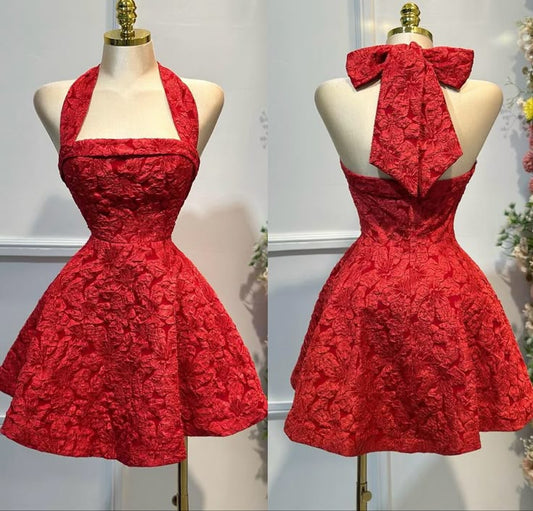 Pretty A line Halter Burgundy Floral Lace Summer 16th Birthday Dresses For Teens Hoco Dress Mini 18th Gold Birthday Outfit Cocktail Dresses For Women W0569