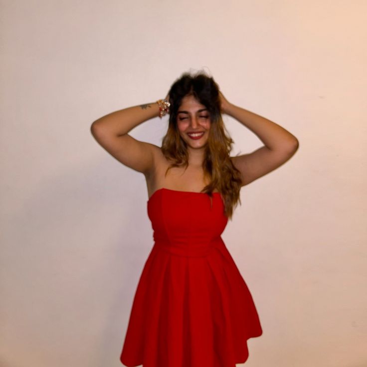 Cute A line Strapless Red Satin Short Homecoming Dress Summer Middle School Formal Hoco Dresses Cocktail Dress Birthday Outfits W0621