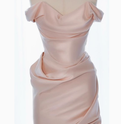 Sexy Sheath Off The Shoulder Pink Satin Short Homecoming Dresses Summer Hoco Dresses Cocktail Dress Birthday Outfits W0725