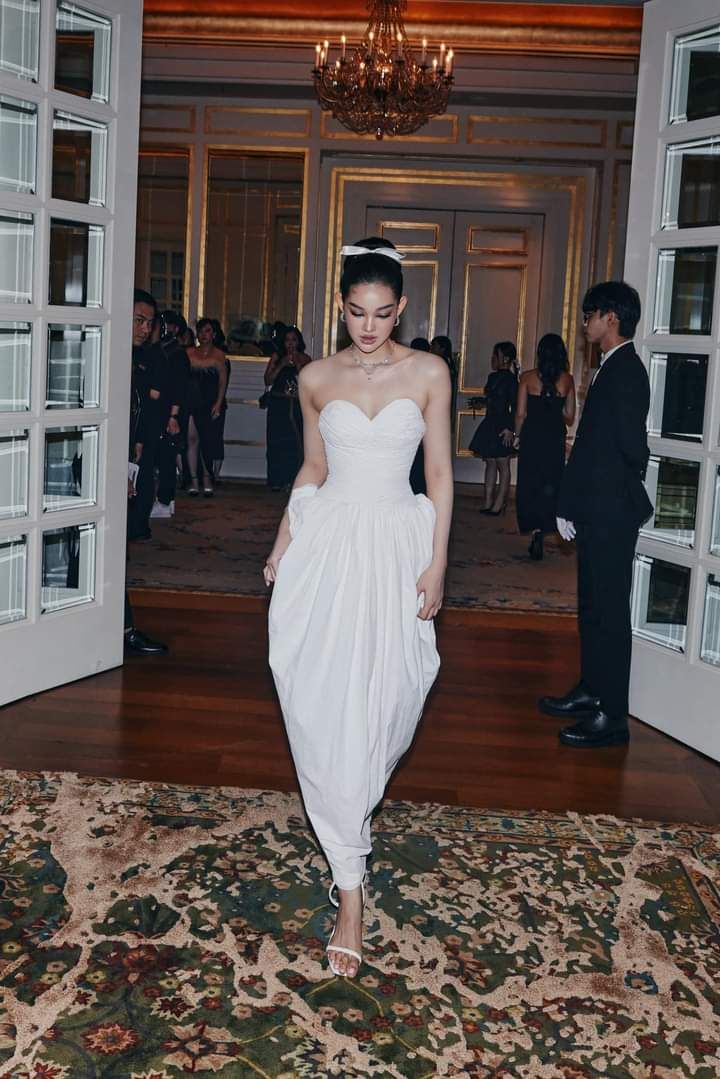 Elegant A line Sweetheart White Chiffon Long Prom Dresses Party Dress Summer 20th Birthday Outfits Birthday Dresses W1003