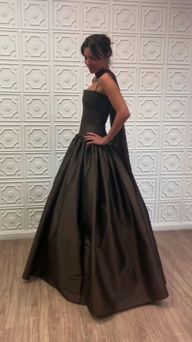 Classy Ball Gown Strapless Sleeveless Black Formal Long Prom Gown Summer Wedding Guest Dress Bridal Guest Dresses Wedding Outfits For Guest W1072