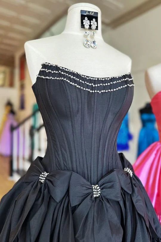 Cute Strapless A-Line Beaded Mini Homecoming Dresses 18th Birthday Dresses Hoco Dress 21st Birthday Outfit Cocktail Dresses W1145