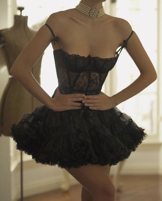 Vintage Ball Gown Spaghetti Straps Black Lace Short Mini Formal 8th Grade Homecoming Dress Summer Middle School Hoco Dresses Birthday Outfits W1160