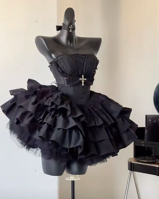 Vintage Ball Gown Strapless Little Black Dress Satin Formal 8th Grade Homecoming Dresses Summer Middle School Hoco Dress Birthday Outfits W1177