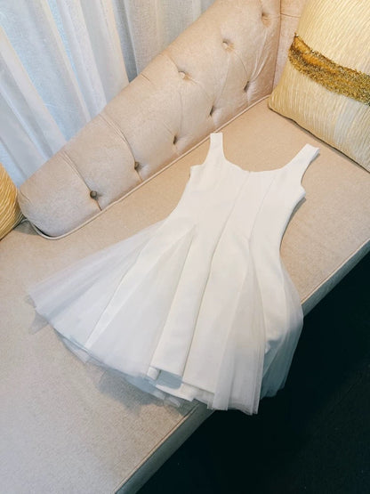 Pretty A line Square White Summer 16th Birthday Dresses For Teens Hoco Dress Mini 18th Birthday Outfit Cocktail Dresses For Women W884