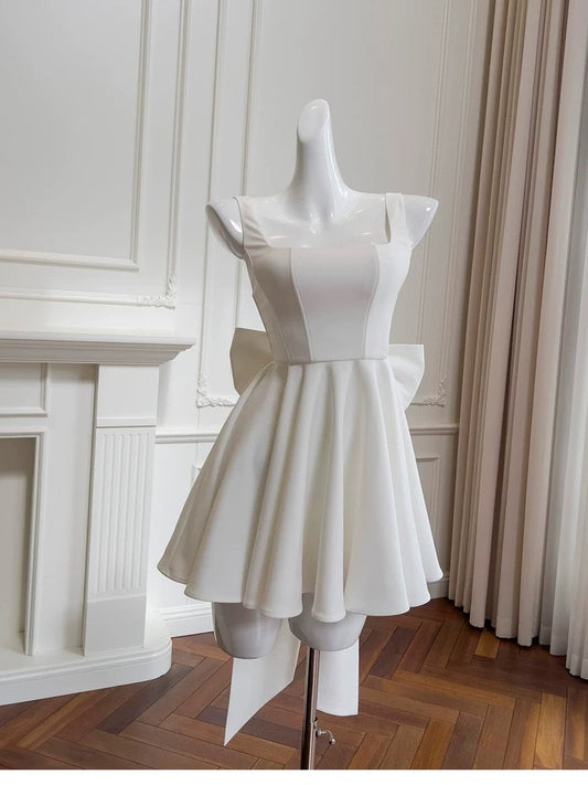 Pretty Ball Gown Square Neck White Summer 16th Birthday Dresses For Teens Hoco Dress Mini 18th Birthday Outfit Cocktail Dresses For Women W903