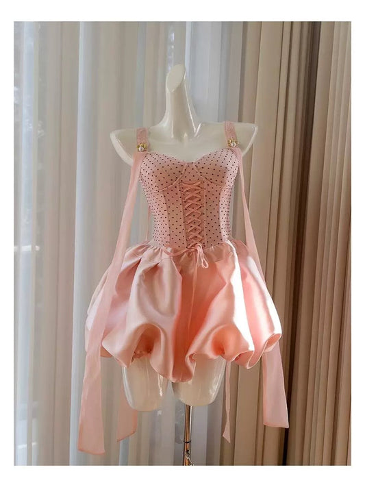 Pretty Ball Gown Sweetheart Sleeveless Satin Pink Summer 16th Birthday Dresses For Teens Hoco Dress Mini 18th Birthday Outfit Cocktail Dresses For Women W910