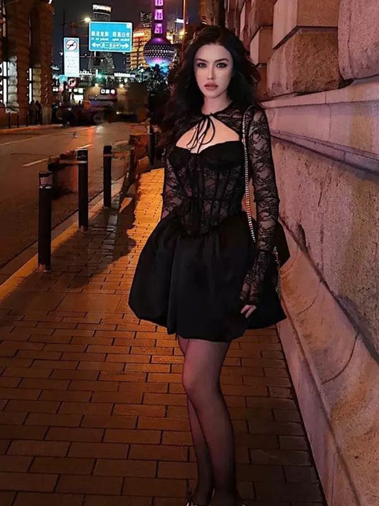 Trendy Ball Gown Spaghetti Straps Black Lace Formal Short 8th Grade Homecoming Dress Summer Middle School Hoco Dresses Birthday Outfits W918