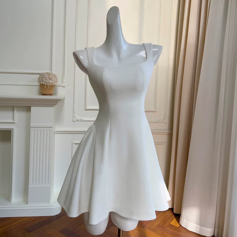 Trendy A line Square White Satin Sleeveless Formal Short 8th Grade Homecoming Dress Summer Middle School Hoco Dresses Cocktail Dress Birthday Outfits W919