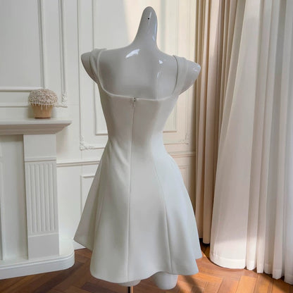 Trendy A line Square White Satin Sleeveless Formal Short 8th Grade Homecoming Dress Summer Middle School Hoco Dresses Cocktail Dress Birthday Outfits W919