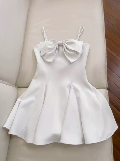 Trendy A line Spaghetti Straps White Satin Formal Short 8th Grade Homecoming Dress Summer Middle School Hoco Dresses Birthday Outfits W920