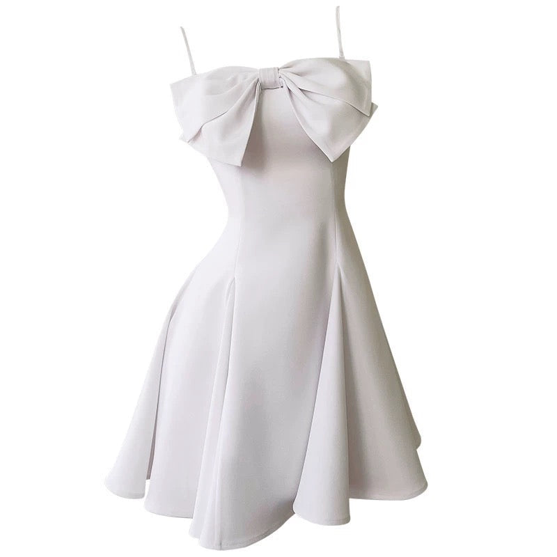 Trendy A line Spaghetti Straps White Satin Formal Short 8th Grade Homecoming Dress Summer Middle School Hoco Dresses Birthday Outfits W920