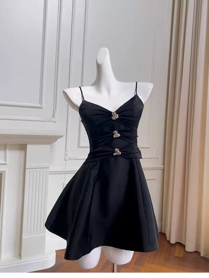 Trendy A Line Spaghetti Straps Black Satin Formal Short 8th Grade Homecoming Dress Summer Middle School Hoco Dresses Birthday Outfits W929