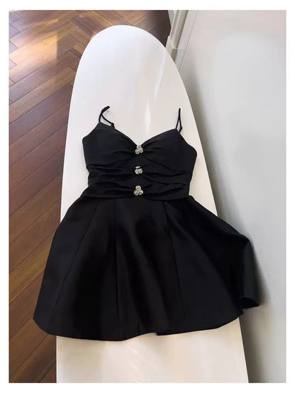 Trendy A Line Spaghetti Straps Black Satin Formal Short 8th Grade Homecoming Dress Summer Middle School Hoco Dresses Birthday Outfits W929