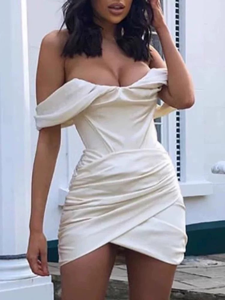 Trendy Sheath Off The Shoulder Satin Formal Short 8th Grade Homecoming Dress Summer Middle School Hoco Dresses Birthday Outfits W932