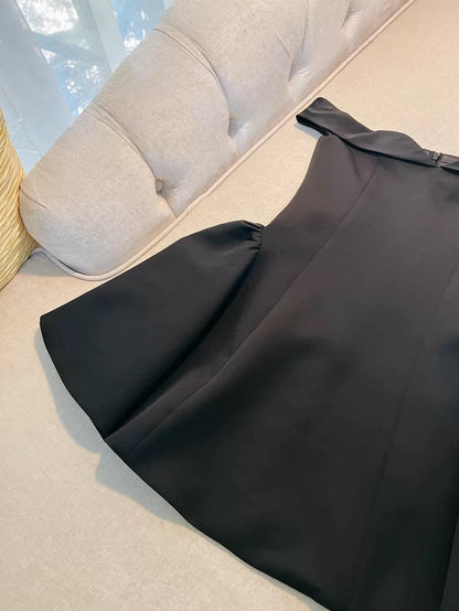 Trendy A line Off The Shoulder Satin Red Formal Short 8th Grade Homecoming Dress Summer Middle School Hoco Dresses Birthday Outfits W934