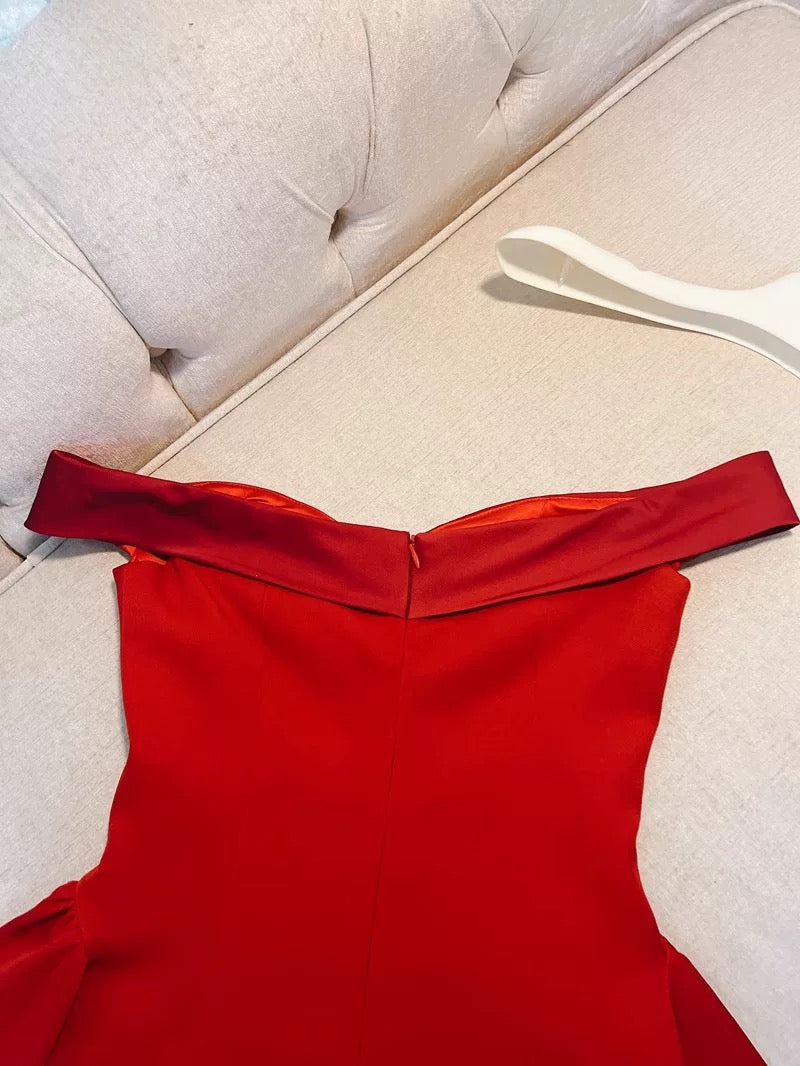 Trendy A line Off The Shoulder Satin Red Formal Short 8th Grade Homecoming Dress Summer Middle School Hoco Dresses Birthday Outfits W934