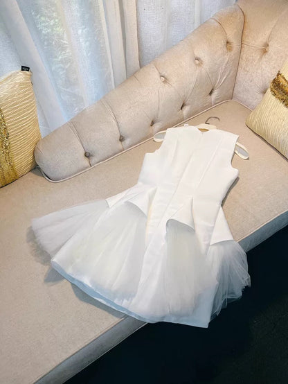 Trendy Ball Gown Scoop White Satin Formal Short 8th Grade Homecoming Dress Summer Middle School Hoco Dresses Birthday Outfits W936