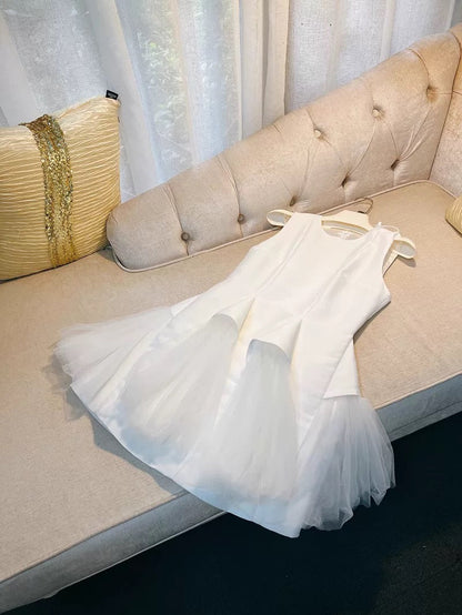 Trendy Ball Gown Scoop White Satin Formal Short 8th Grade Homecoming Dress Summer Middle School Hoco Dresses Birthday Outfits W936