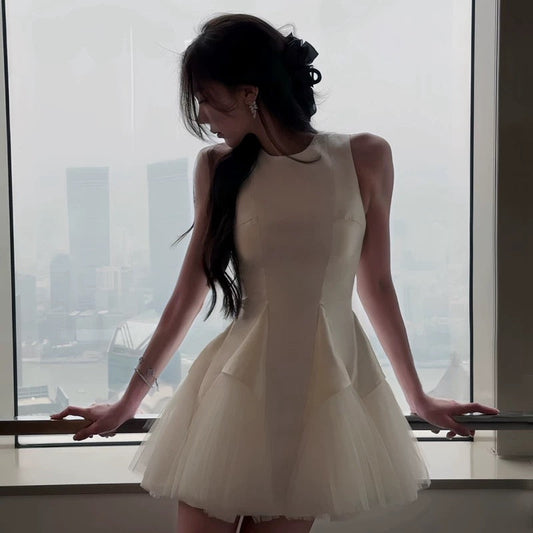 Trendy Ball Gown Scoop White Satin Formal Short 8th Grade Homecoming Dress Summer Middle School Hoco Dresses Birthday Outfits W936