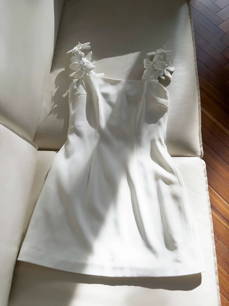 Cute Sheath Spaghetti Straps Floral White Formal Short 8th Grade Homecoming Dress Summer Middle School Hoco Dresses Birthday Outfits W939