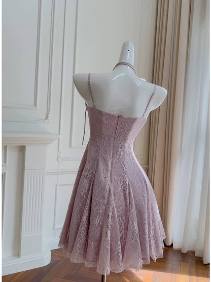 Trendy A line Spaghetti Straps Lilac Lace Sleeveless Formal Short 8th Grade Homecoming Dress Summer Middle School Hoco Dresses Cocktail Dress Birthday Outfits W947