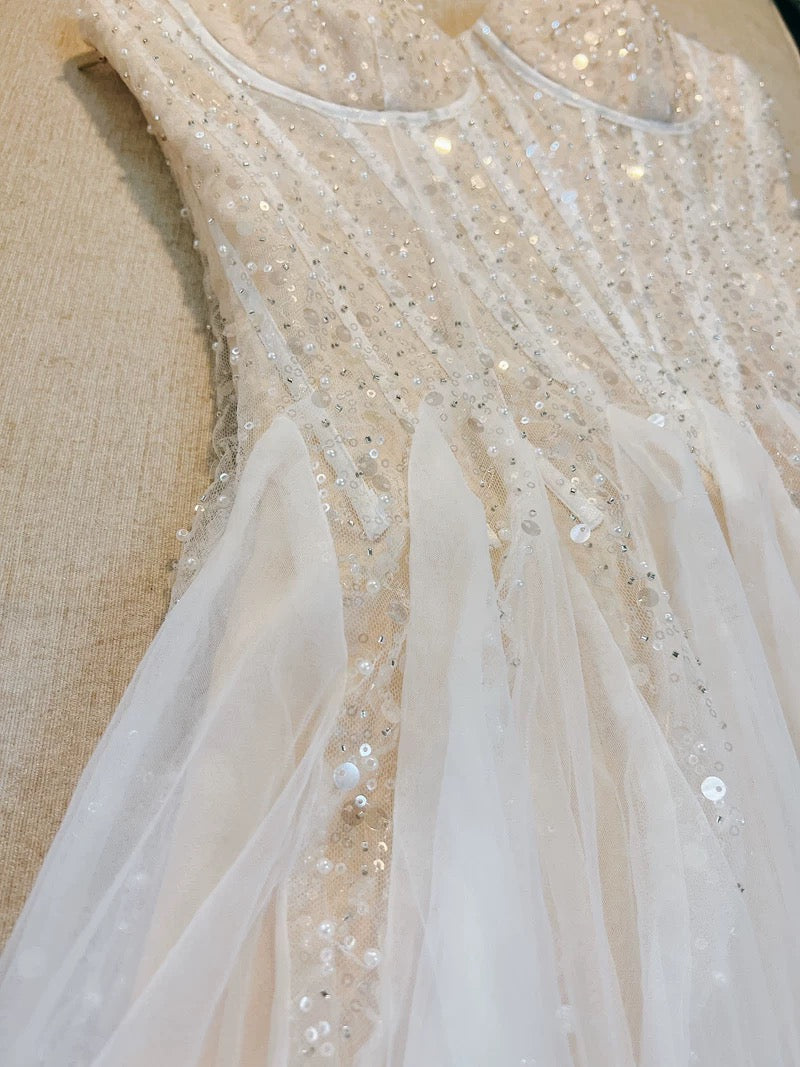 Trendy A line Spaghetti Straps Champagne Formal Short 8th Grade Homecoming Dress Summer Middle School Hoco Dresses Cocktail Dress Birthday Outfits W961