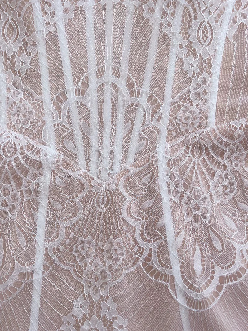 Cute A line Spaghetti Straps Champagne Lace Formal Short 8th Grade Homecoming Dress Summer Middle School Hoco Dresses Birthday Outfits W975