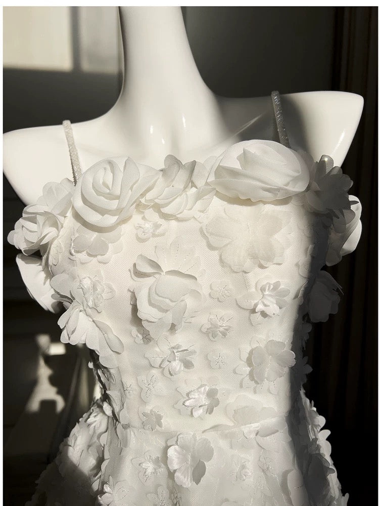 Cute A line Spaghetti Straps White Flowers Formal Short 8th Grade Homecoming Dress Summer Middle School Hoco Dresses Birthday Outfits W983